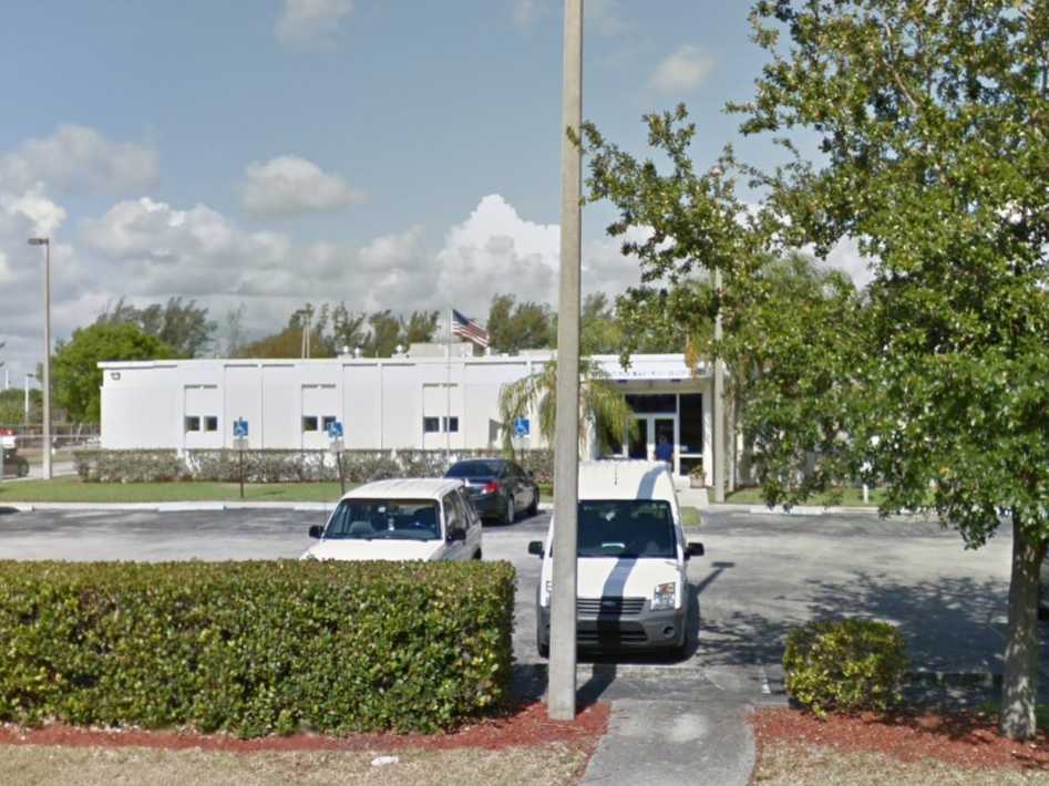 Who provides community health services in riviera beach florida